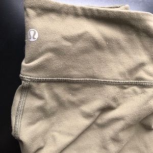Lululemon Olive Green Wunder Unders